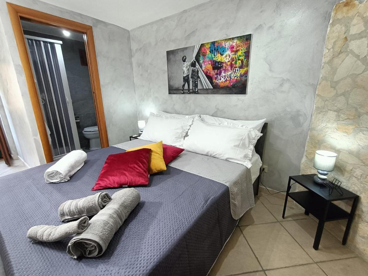 Scotti House * Naples