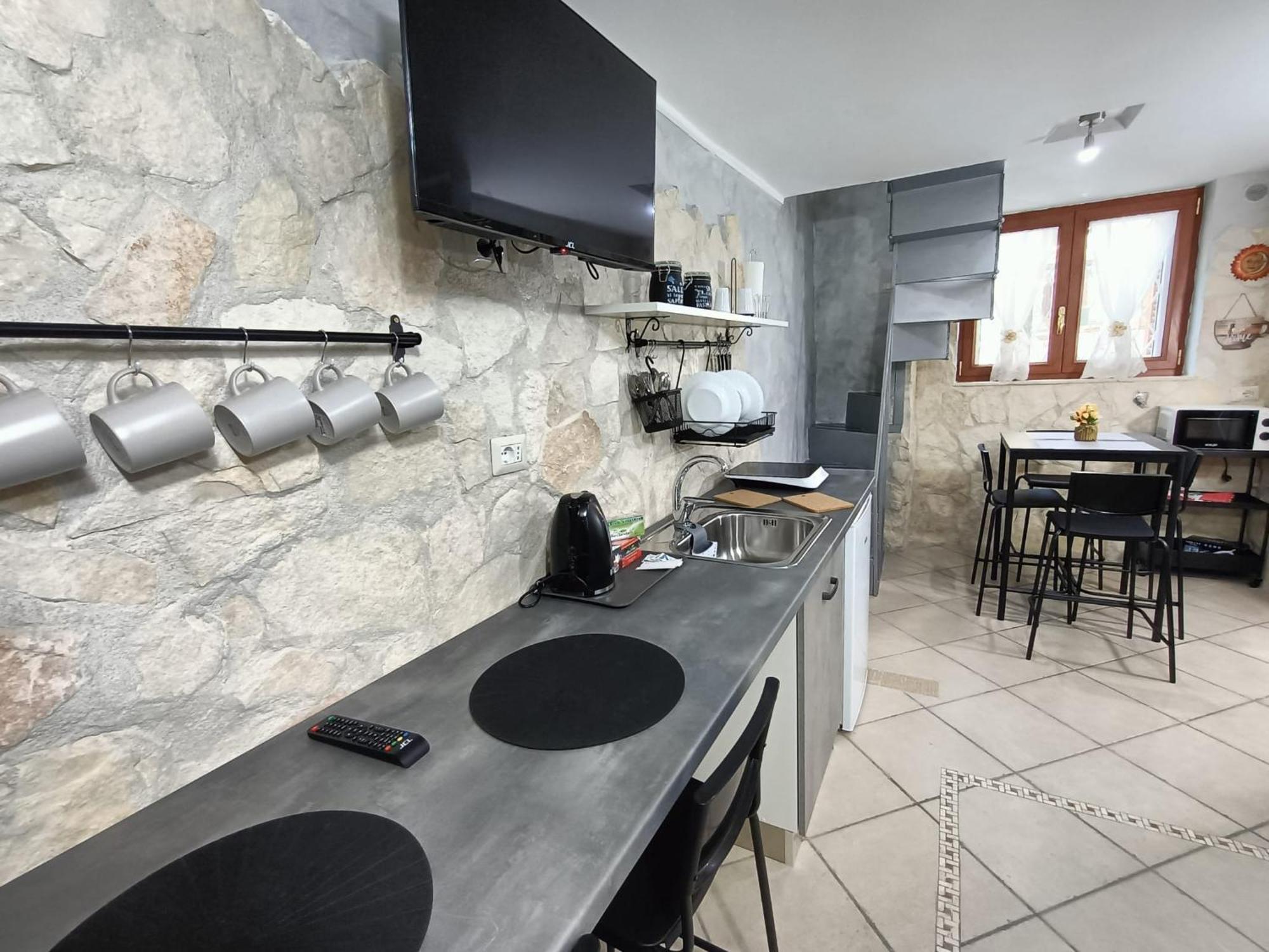 Scotti House * Naples
